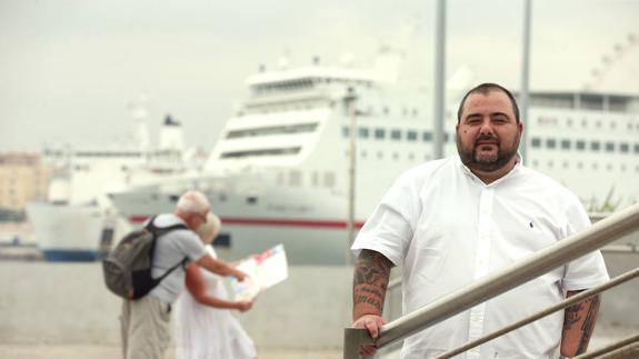 Un malagueño al frente de 150.000 comidas diarias en alta mar