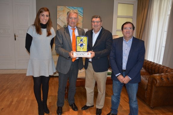 Reconocimiento a Vélez-Málaga por su inversión social