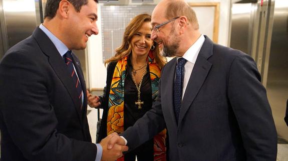 Juanma Moreno lamenta la "oportunidad perdida" de ir "con una sola voz" a Bruselas
