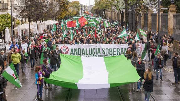 Podemos e IU reivindican el 4D para ser alternativa al PSOE en la Junta de Andalucía