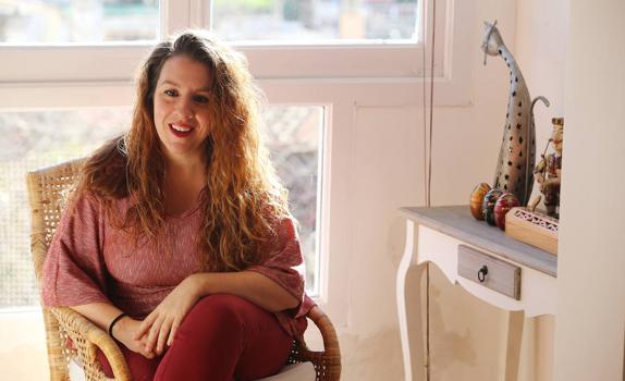 Berna Perles: «No me parece justo el canon de belleza que se exige en la lírica»