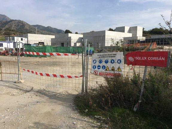 Las obras de la depuradora de Nerja se retomarán de «manera inminente»