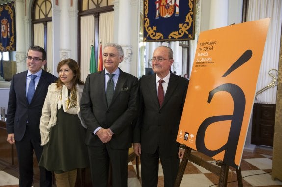 El Premio de Poesía Manuel Alcántara celebra sus 25 años con una antología
