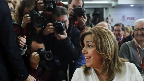 La candidatura de Patxi López eleva la presión sobre Susana Díaz para presentarse