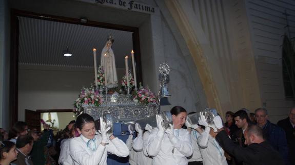 La Virgen de Fátima presidirá el rosario de las hermandades de glorias en octubre