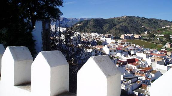 Once castillos legendarios en Málaga que debes visitar