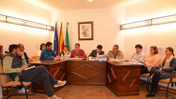 El PSOE rompe el pacto de gobierno que mantenía con el PP en Frigiliana