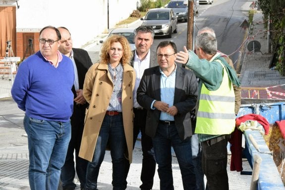 Ciudadanos estudia la oferta del PP de relegar a Armijo para una moción de censura