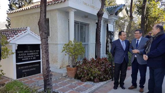 Vélez-Málaga rinde homenaje a María Zambrano en el 26 aniversario de su muerte