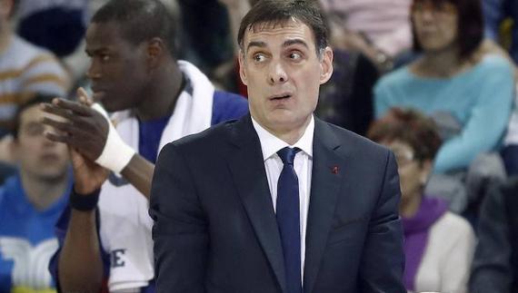 Los jugadores del Barcelona niegan un complot para echar a su entrenador