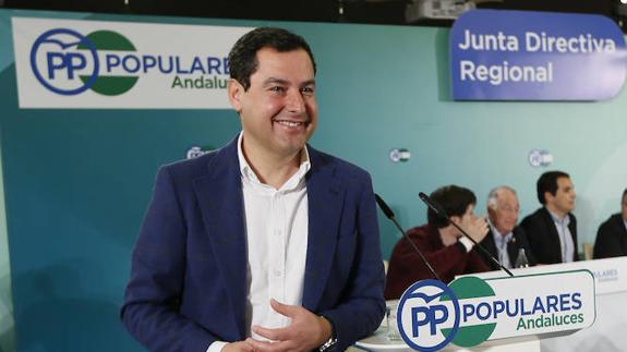 Juanma Moreno anuncia su candidatura a la reelección como líder del PP andaluz