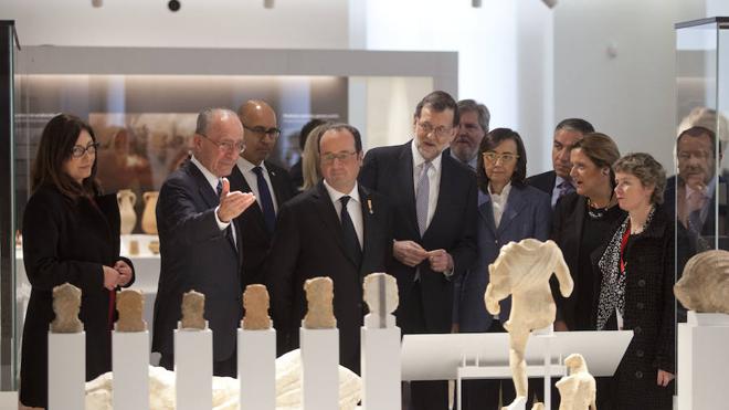 Hollande y Rajoy destacan a Málaga como símbolo de los lazos que unen a Francia y España