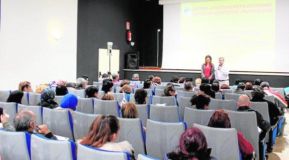 El plan contra la exclusión social incorporará 93 trabajadores temporales al Ayuntamiento de Estepona