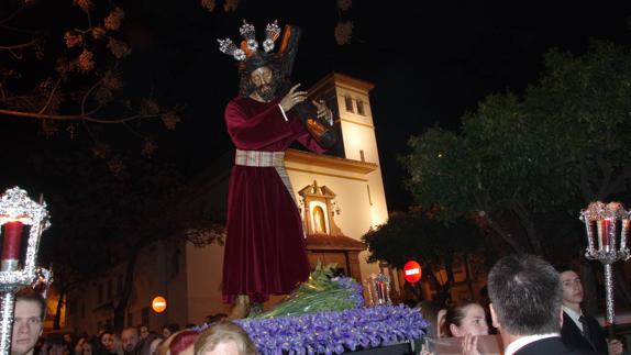 Nueva Esperanza traslada a su Nazareno a San Julián para presidir este viernes el vía crucis