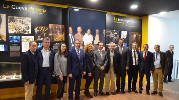 El Museo de Nerja renueva un tercio de sus contenidos con piezas inéditas de la época contemporánea
