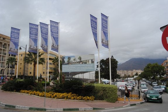El Ayuntamiento de Estepona suspende el expediente del Bulevar para evitar que caduque