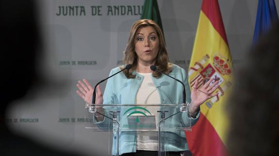 PP, Podemos e IU meten presión a Susana Díaz para que deje la Junta de Andalucía