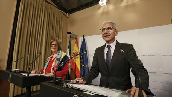 La Junta intensifica la aprobación de medidas sociales en paralelo a la agenda de Susana Díaz