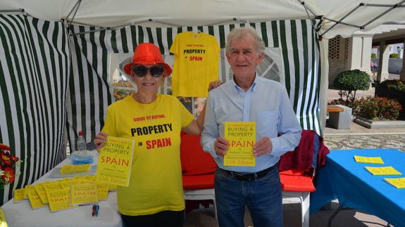 El ‘brexit’ marca la fiesta de la multiculturalidad de Nerja