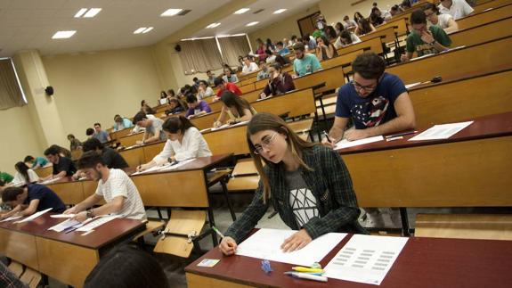 Los alumnos de selectividad se examinarán en 17 tribunales de la capital y provincia