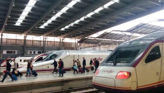 Refuerzos en el AVE y el Cercanías de Málaga en Semana Santa