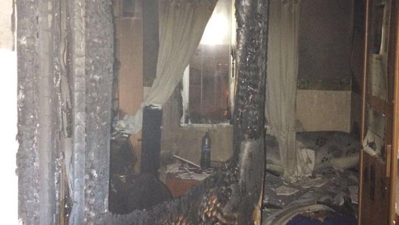 Cuatro personas atendidas por inhalación de humo tras un incendio en Ciudad Jardín