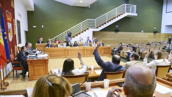 Los recibos municipales se disparan en Torremolinos por el desacuerdo político