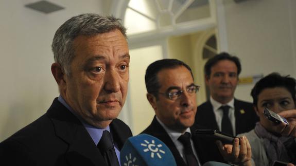 El Rico acepta liberar a un preso después de la Semana Santa