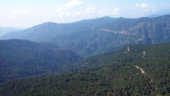 Rescatan a cinco senderistas en dos intervenciones en la Serranía de Ronda