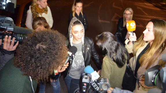 El regreso a Torrox de Jimena y Shaza pone fin a una odisea por tres países