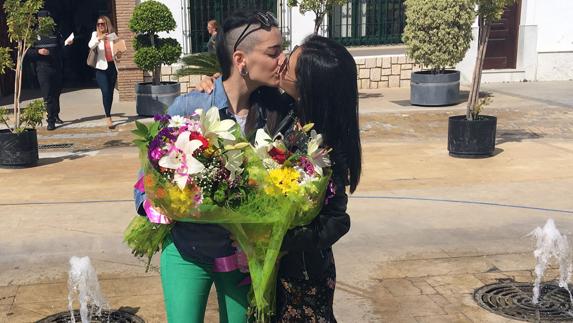 Jimena y Shaza: "Recibimos ayuda de gente que arriesgó su vida sin conocernos"