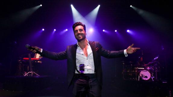 Bustamante estalla en Instagram: «Mostraré lo que valgo»