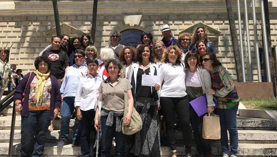 Las asociaciones de mujeres de Málaga piden no legalizar los ‘vientres de alquiler’