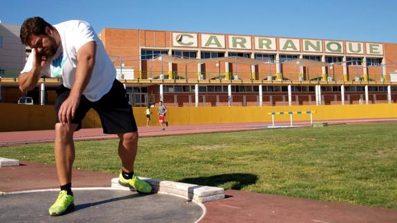 Centenares de atletas de Málaga siguen sin casa