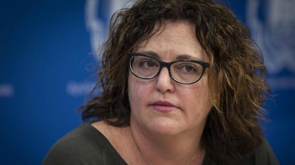 Dimite una concejala de Cádiz por recomendar a unos vecinos okupar una vivienda