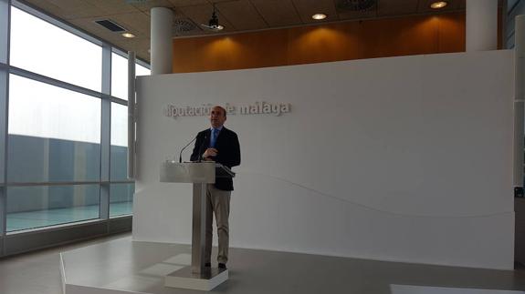 El PSOE insta al pleno a que revise los contratos de Diputación con la presidenta de una fundación del PP