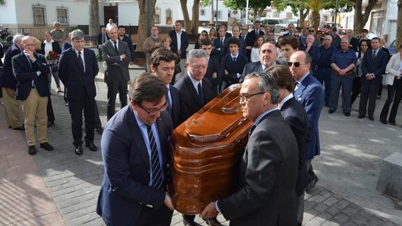 La Policía Judicial abre diligencias para ver lo sucedido en el entierro de Utrera Molina