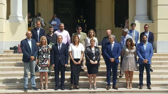 Málaga guarda un minuto de silencio por las víctimas del atentado de Mánchester
