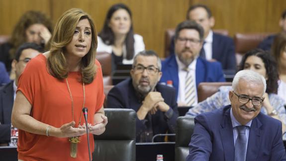 Moreno fustiga a Díaz por su derrota en el PSOE y la presidenta replica que no es «ninguna deshonra»