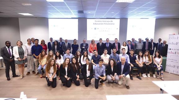 Dos centros andaluces, ganadores de la séptima Olimpiada Financiera