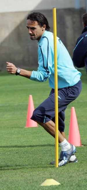 Weligton, defensa del Málaga: «Si nos creemos los mejores, seguro que vamos a descender»