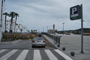 Torrox recurre a un crédito para adquirir un parking que arrastra tres millones de pérdidas