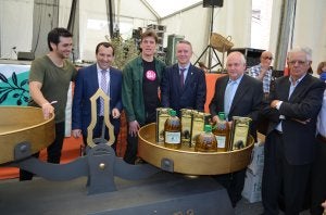 Periana reivindica su aceite verdial